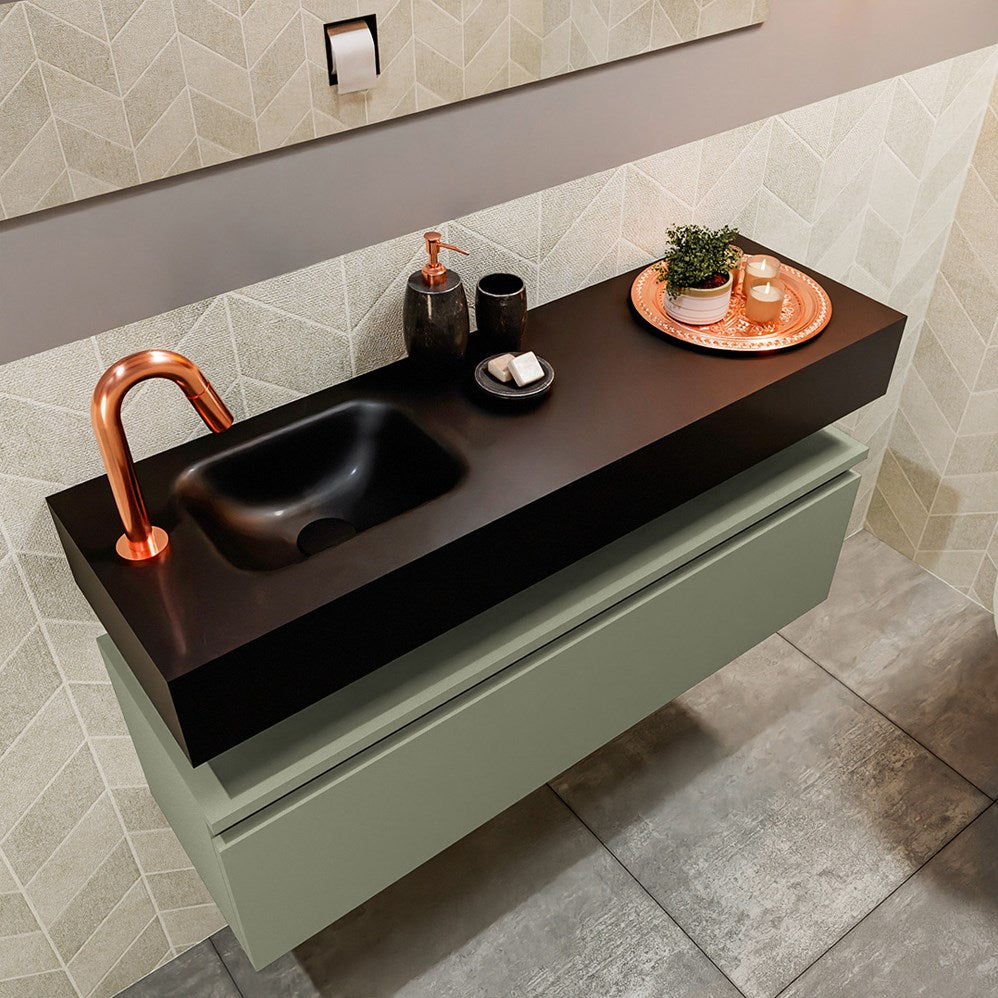MONDIAZ ANDOR 100cm toiletmeubel army. LEX 100cm wastafel urban positie links. Met 1 kraangat